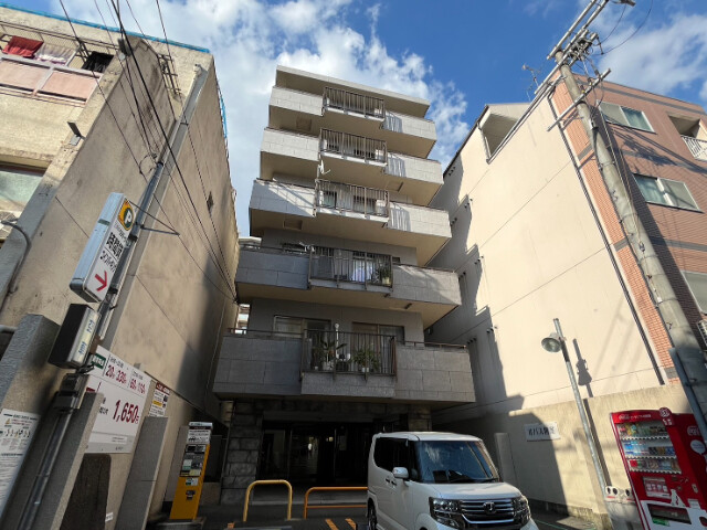 オパス四条の外観写真