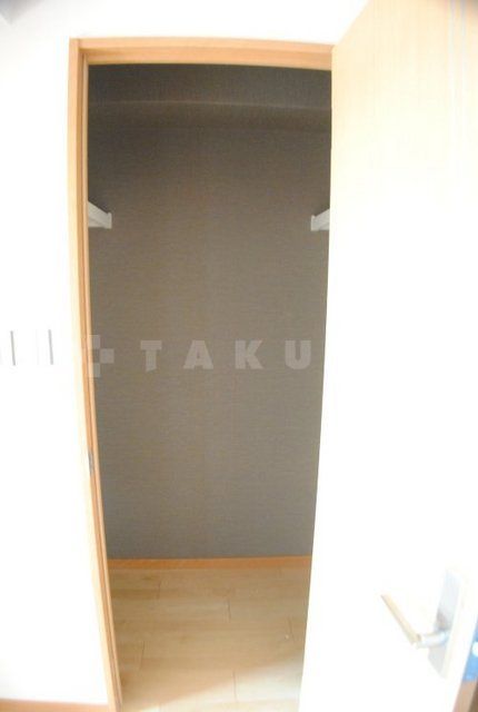 サンレムート江坂eastの内装写真
