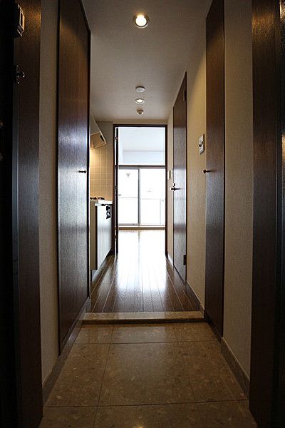 菱和パレス西麻布の玄関写真