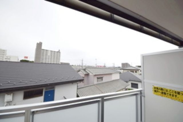 リブリルリスのその他写真