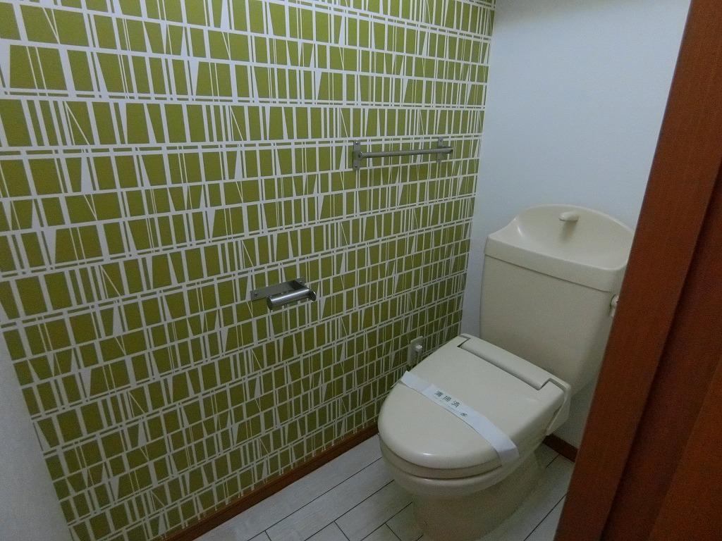 トイレ　トイレ内　コンセントあります。