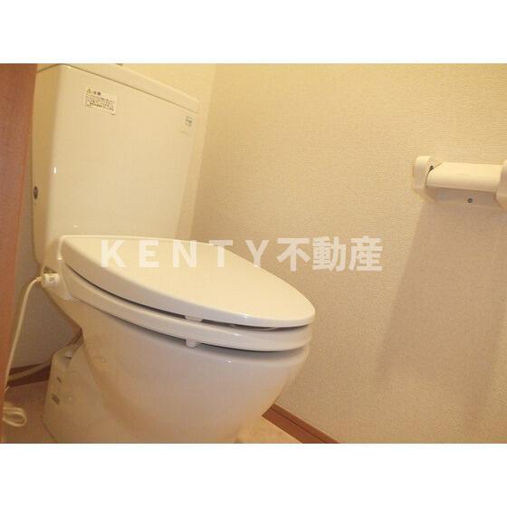 トイレ　ゆったりとした空間のトイレです