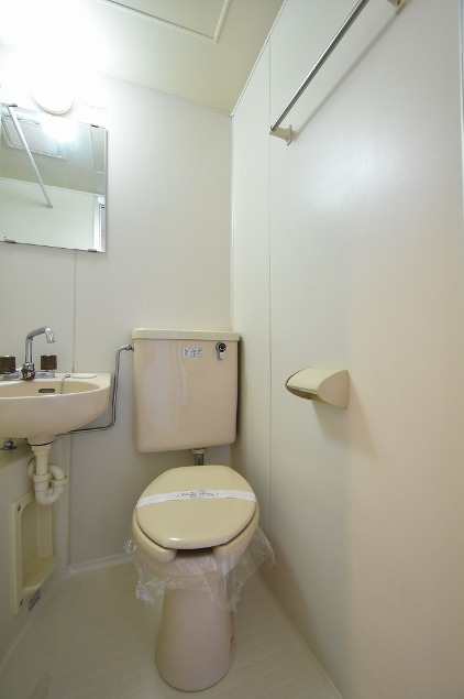 朝日プラザ博多V ターミナルスクエアのトイレ写真