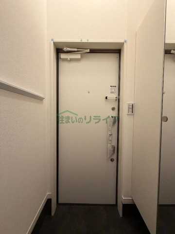 アーベインテラス高円寺の玄関写真