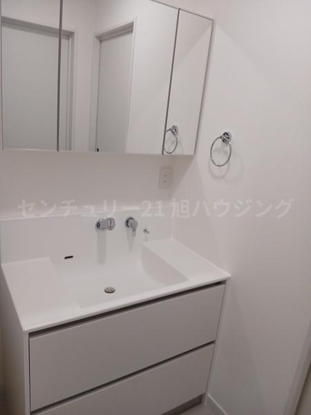 洗面設備　２WAYで動線便利です