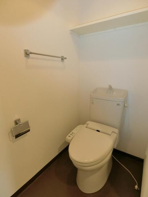 カスタリア門前仲町IIのトイレ写真