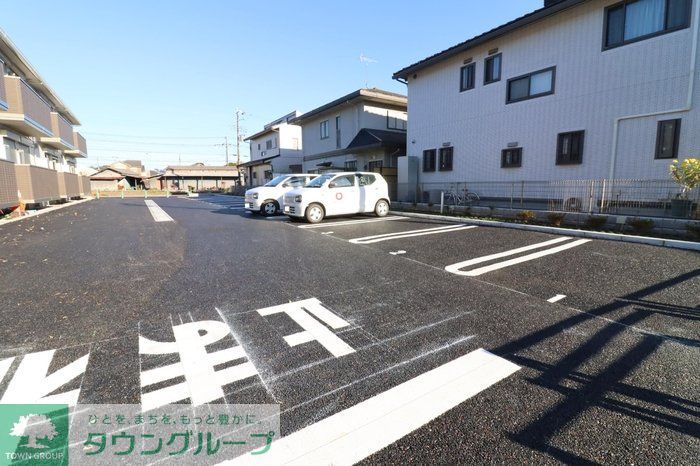 駐車場　タウンハウジング