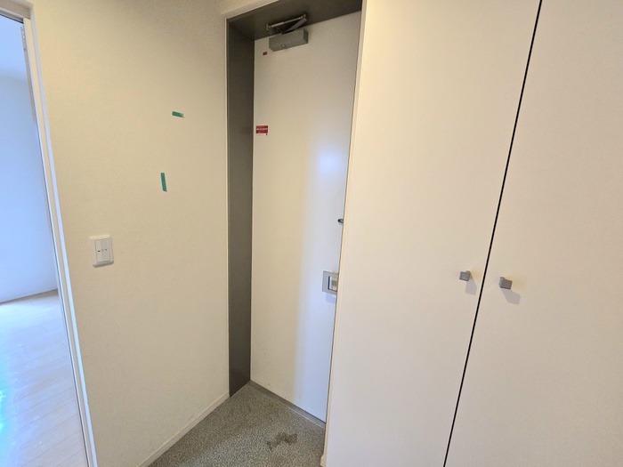 LOOP RESIDENCEの玄関写真