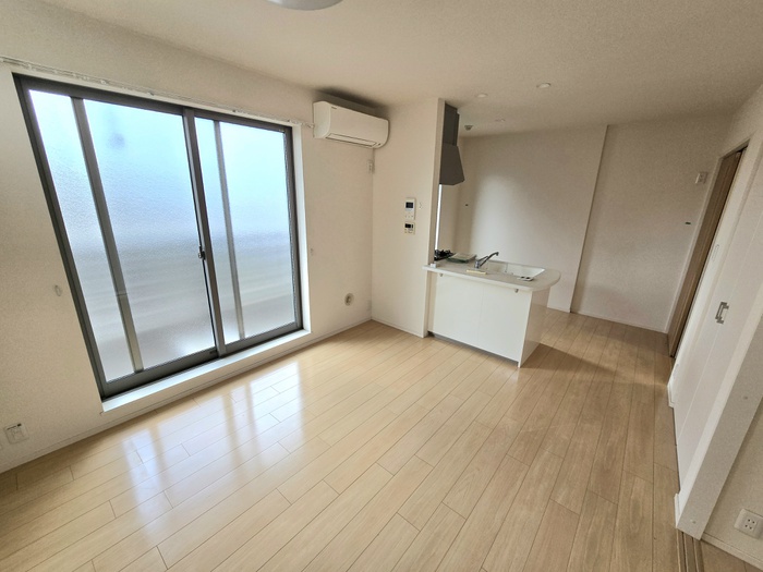 LOOP RESIDENCEの居間写真