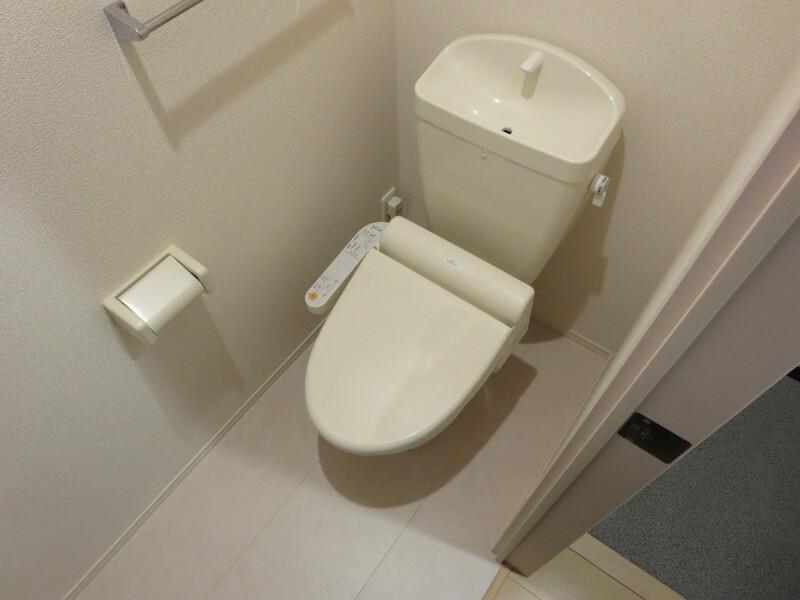 トイレ　ウォシュレット完備設備充実