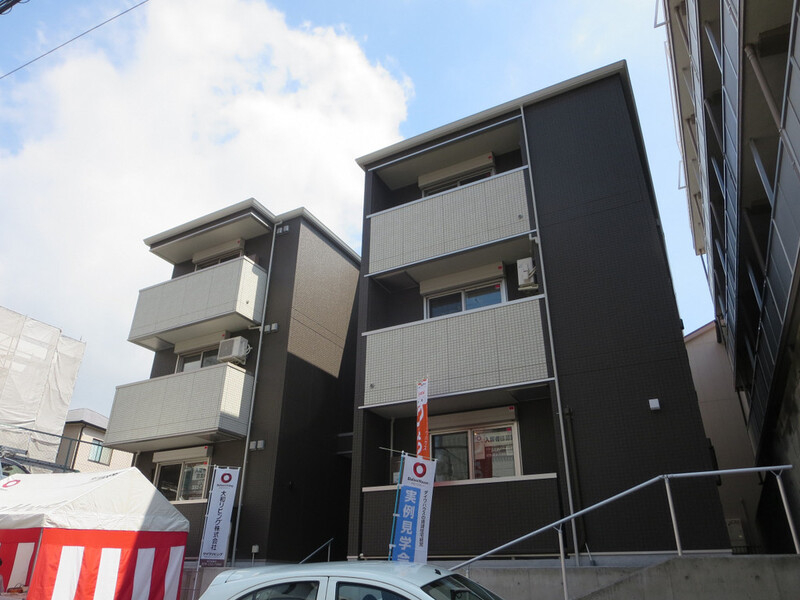建物外観　大手ハウスメーカー施工物件流行りのディールーム