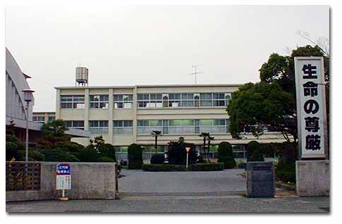 高校・高専　愛知県立木曽川高校（高校・高専）まで141m