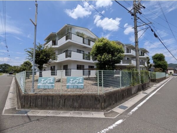 ?グリーンハイツ鷺山?