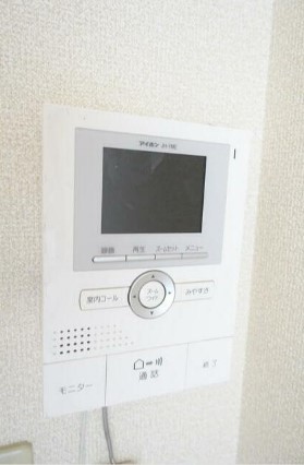 セキュリティ　モニター付きインターホンで防犯面も安心です！