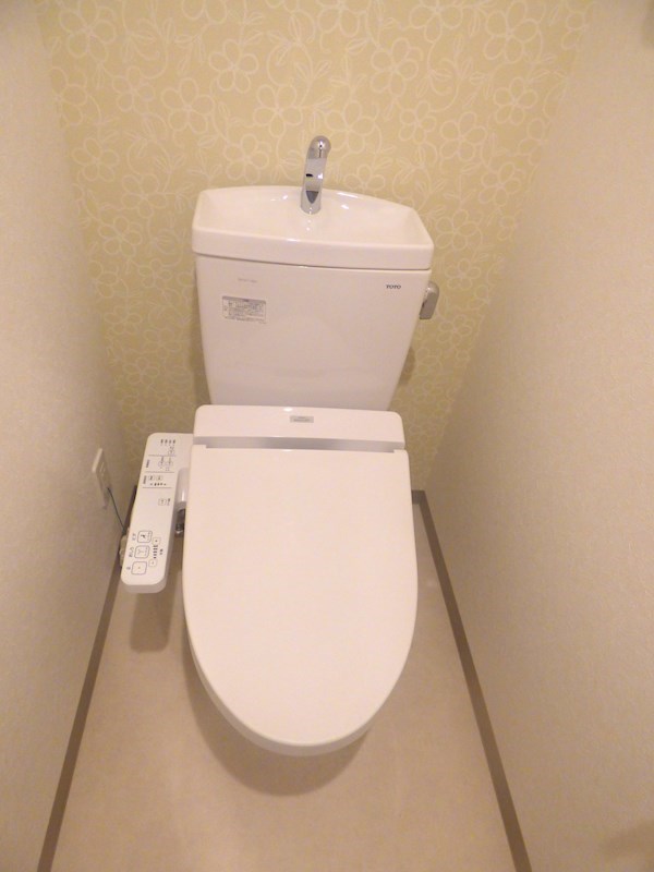 トイレ　別部屋参照写真