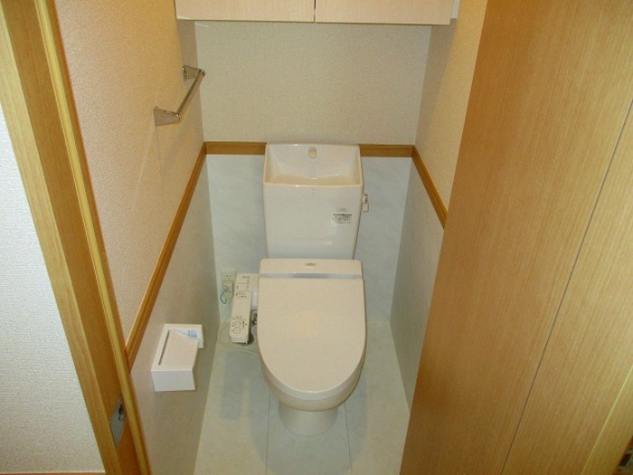 ル・メルシェのトイレ写真