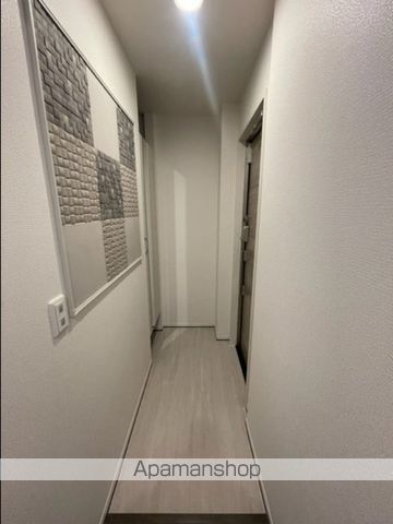 地下鉄御堂筋線 あびこ駅 徒歩9分 3階建 築4年の玄関写真