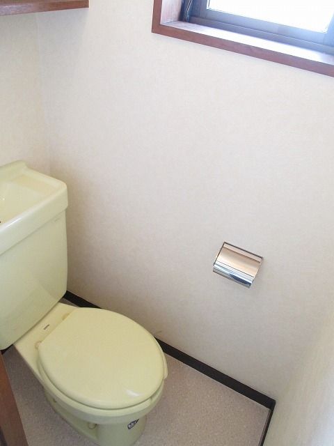 トイレ　トイレ(別部屋参考写真)