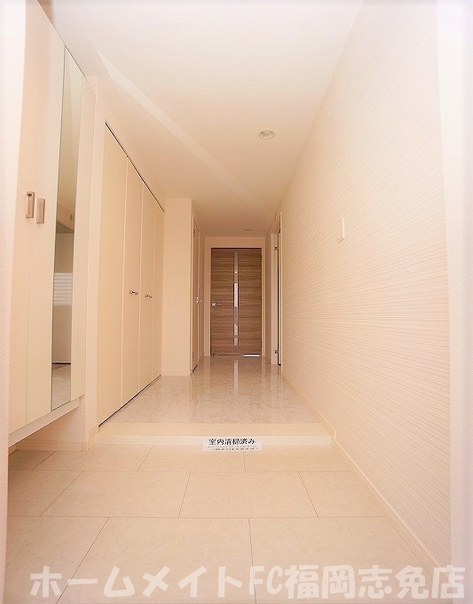 ＪＲ篠栗線 柚須駅 徒歩22分 5階建 築12年の玄関写真