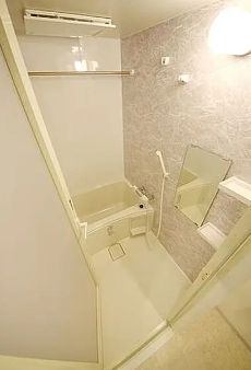 バス・シャワールーム　参考写真：別部屋タイプ