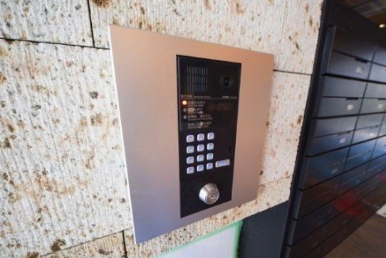 セキュリティ　☆安心のオートロック付き☆