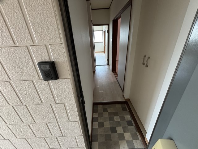 SISA溝口の玄関写真