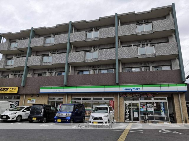コンビニ　ファミリーマートさいたま大成町一丁目店（コンビニ）まで458m