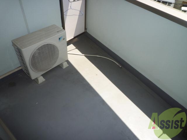 バルコニー　広く使えるバルコニーです。