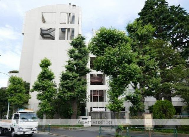 高校・高専　東京都立目黒高等学校（高校・高専）まで144m