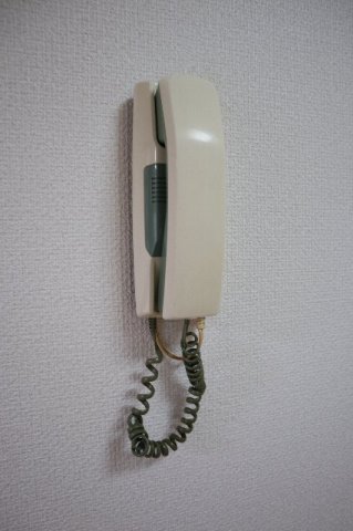 セキュリティ　インターホンで来客を確認できます