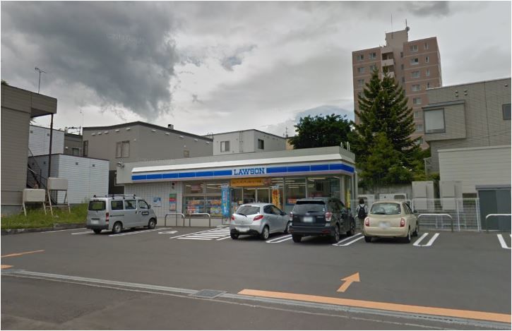 コンビニ　ローソン札幌富丘2条店（コンビニ）まで326m