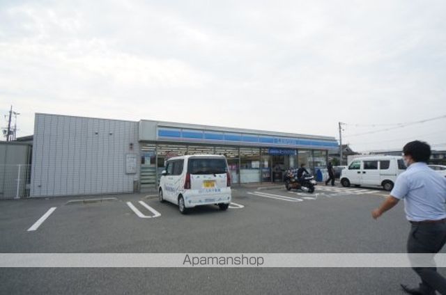 コンビニ　ローソン　香芝上中店（コンビニ）まで1266m