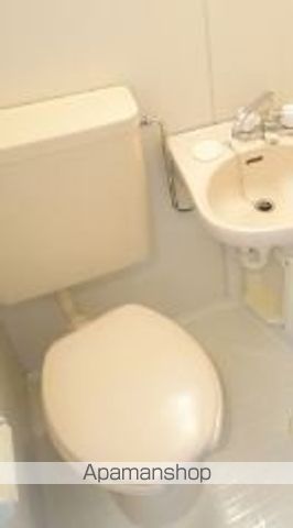 スカイコート武蔵関・伊勢亀ビルのトイレ写真