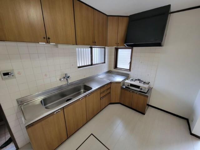 谷戸町三丁目戸建のキッチン写真
