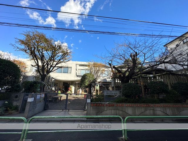 幼稚園・保育園　月かげ幼稚園（幼稚園・保育園）まで157m