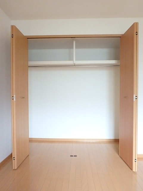 収納　図面と現状に相違がある場合には現状を優先