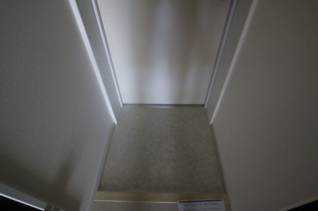 玄関　落ち着いた玄関です