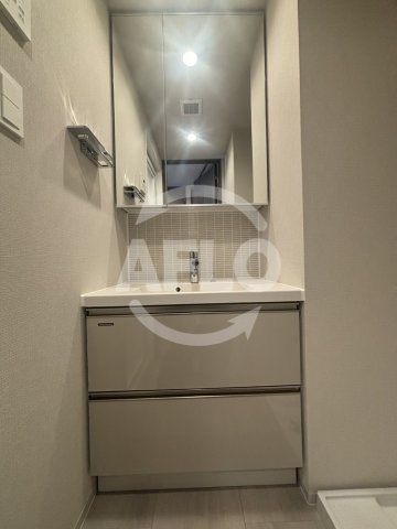 洗面設備　シーズンフラッツ中崎　洗面所