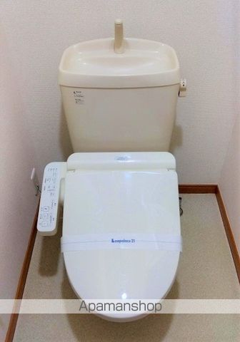 レオパレスオークアベニューのトイレ写真