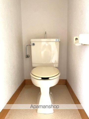 コーポヤマキのトイレ写真