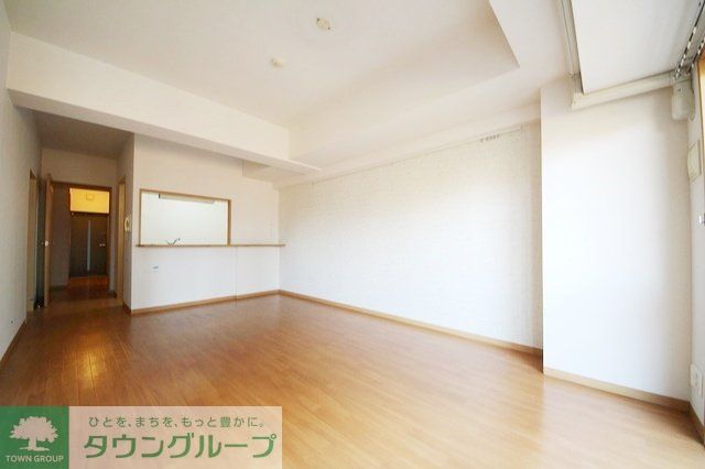 サンスカイの居間写真