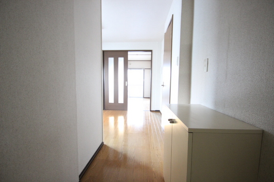 玄関　※別号屋の写真です