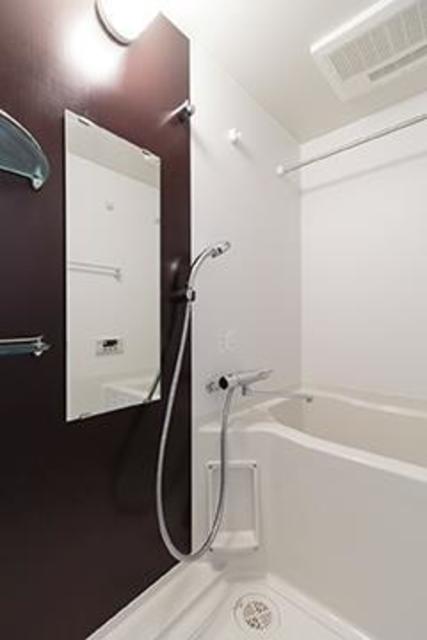 バス・シャワールーム　※写真は同タイプ住戸です。