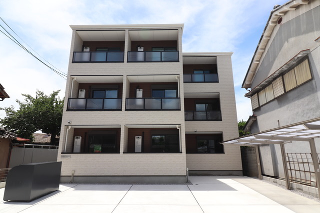建物外観　新築　コラッジオ本町