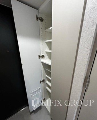 玄関　※反転タイプ