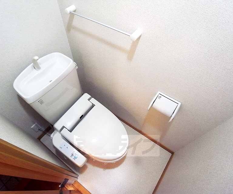 ＪＲ山陰本線 花園駅 徒歩3分 7階建 築19年のトイレ写真