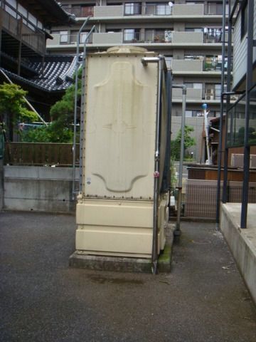 庭　手入れの行き届いた外周です