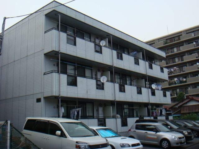 その他共有部分　見通しの良いエントランス