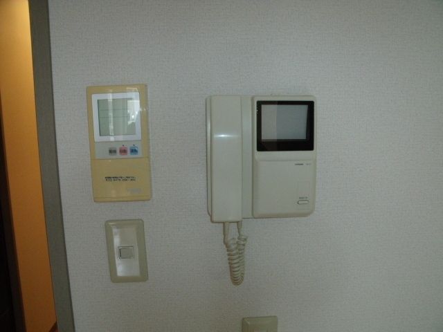 玄関　安心のＴＶドアホンです