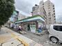 コンビニ　ファミリーマート二中通電停前店（コンビニ）まで190m